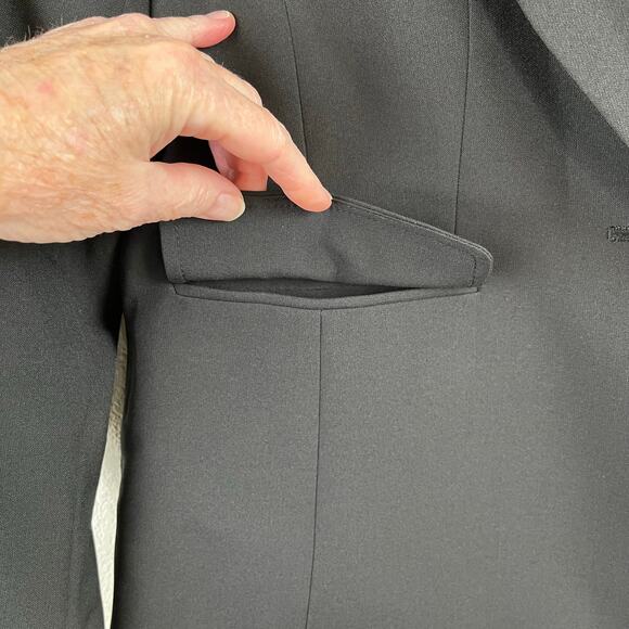 Le Suit Petite Solid Black Single Breasted One Button Short Blazer Jacket 8P NWT - Picture 7 of 16